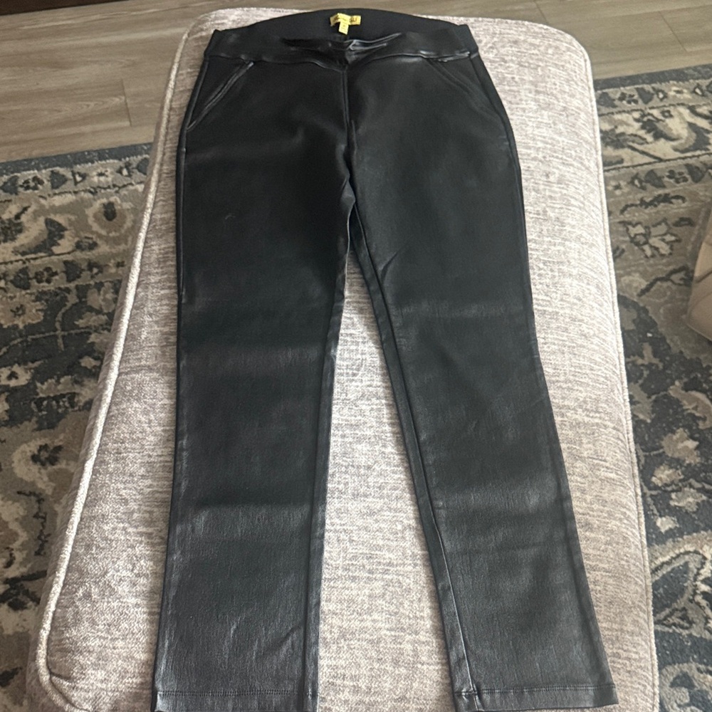 Shinestar Black Faux Leather Skinny Pants